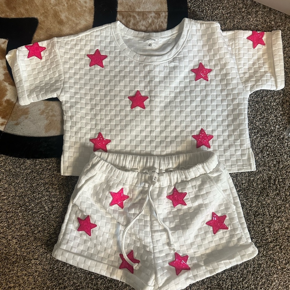 Set with Pink Stars